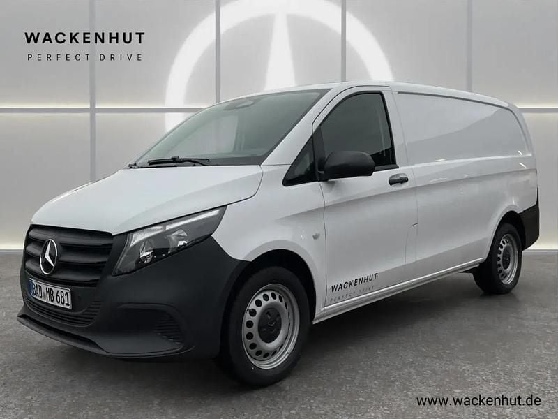 Gebraucht Mercedes Vito 102 PS (75 kW) 2025 Weiß Van