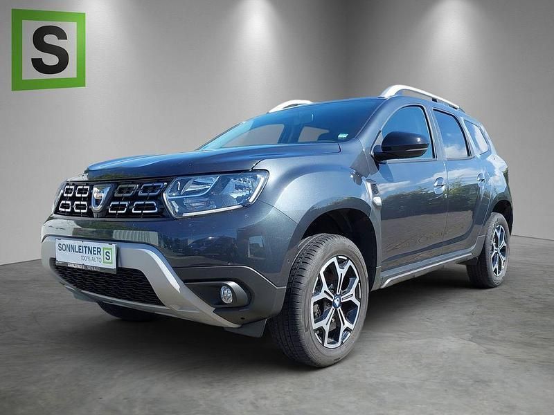 Grau Gebraucht 2020 Dacia Duster Celebration SUV | 16.500 € (Etwas zu teuer) - Bild 1/4