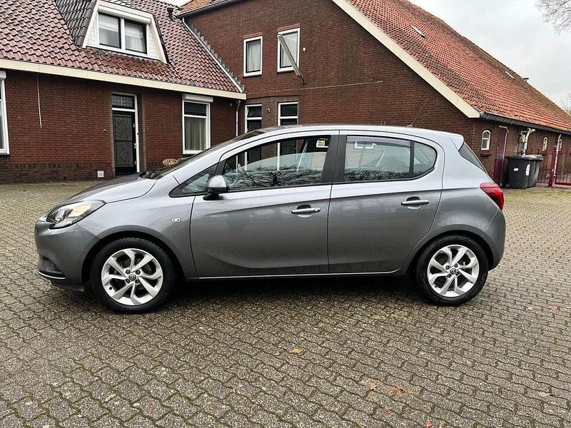 Gebraucht Opel Corsa Edition 90 PS (66 kW) 2017 Grau Limousine