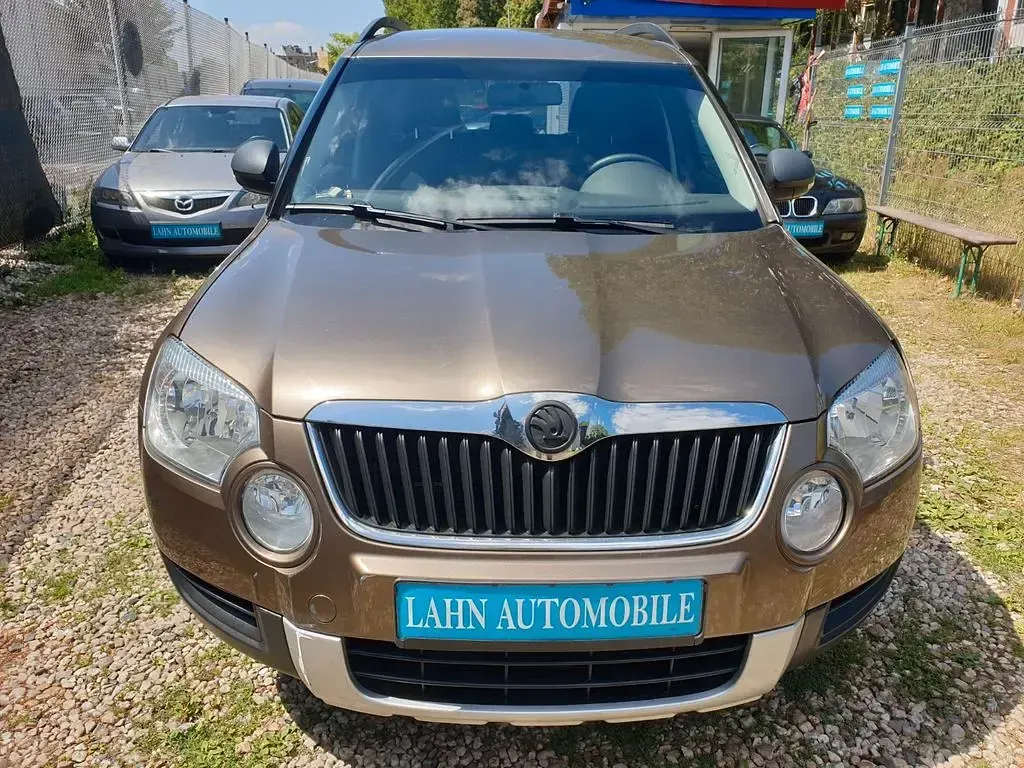 Gebraucht Skoda Yeti Active 122 PS (89 kW) 2013 Braun SUV