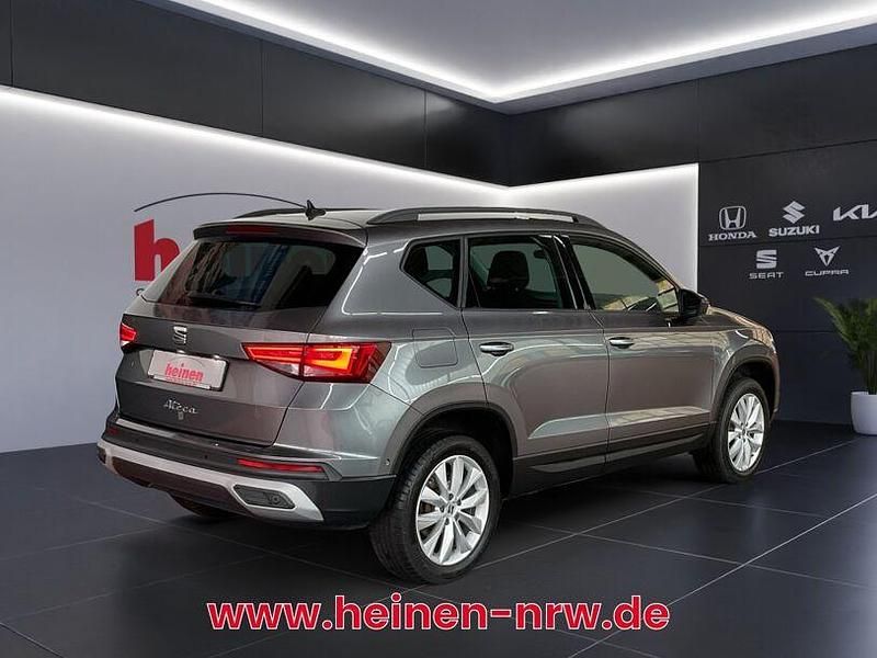 Gebraucht Seat Ateca Style 150 PS (110 kW) 2022 Grau SUV