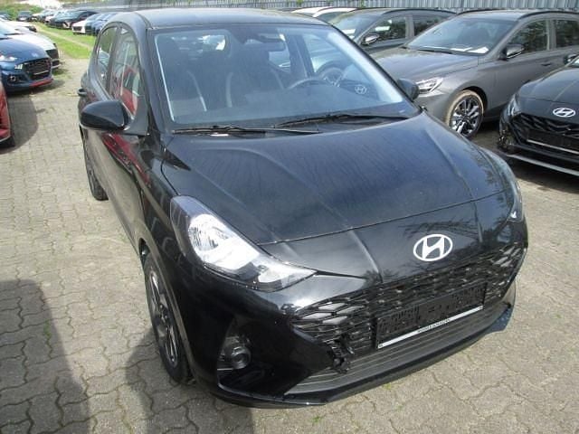 Neu Hyundai i10 Trend 63 PS (46 kW) 2025 Schwarz Kleinwagen