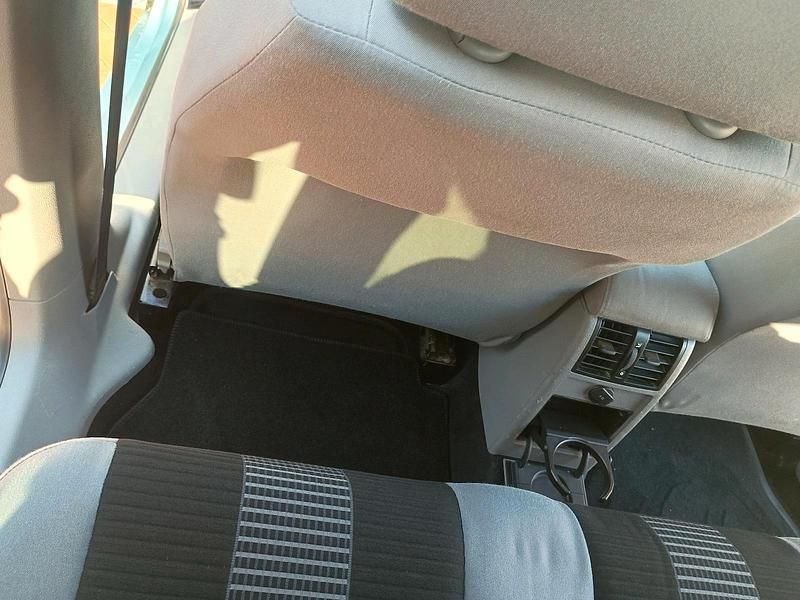 Gebraucht VW Caddy Life 140 PS (102 kW) 2010 Blau Van / Kleinbus