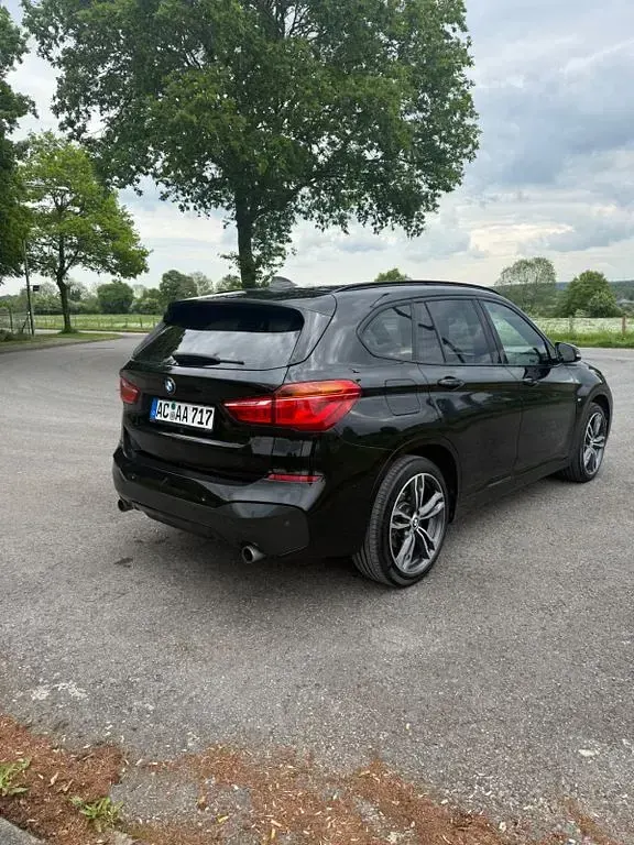 Second-hand BMW X1 M Sport 190 CP (139 kW) 2017 Negru SUV