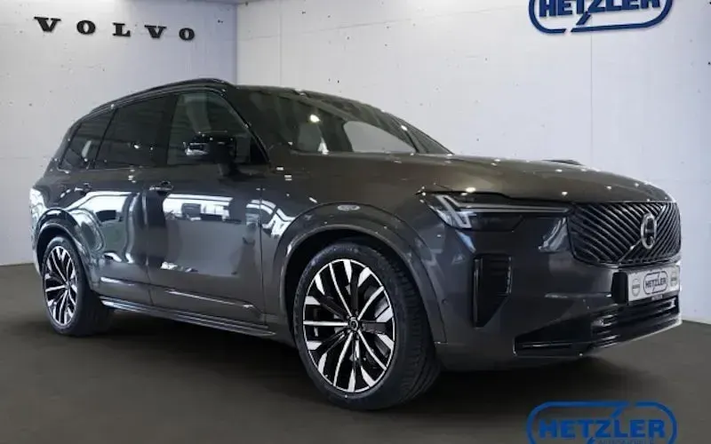 Neu Volvo XC90 Plus 455 PS (334 kW) 2026 Grau SUV