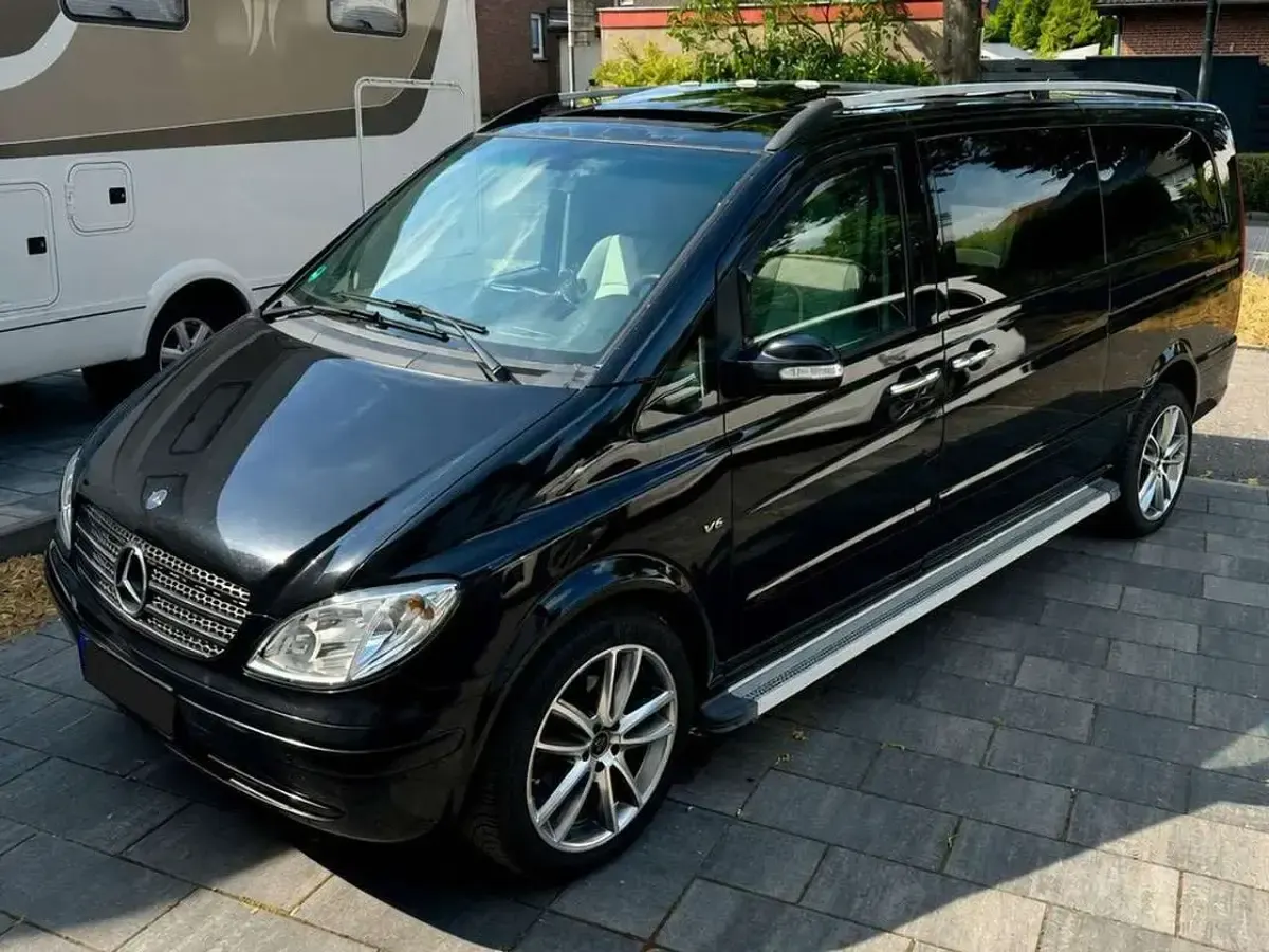 Gebraucht Mercedes Viano 258 PS (189 kW) 2009 Schwarz Van / Kleinbus