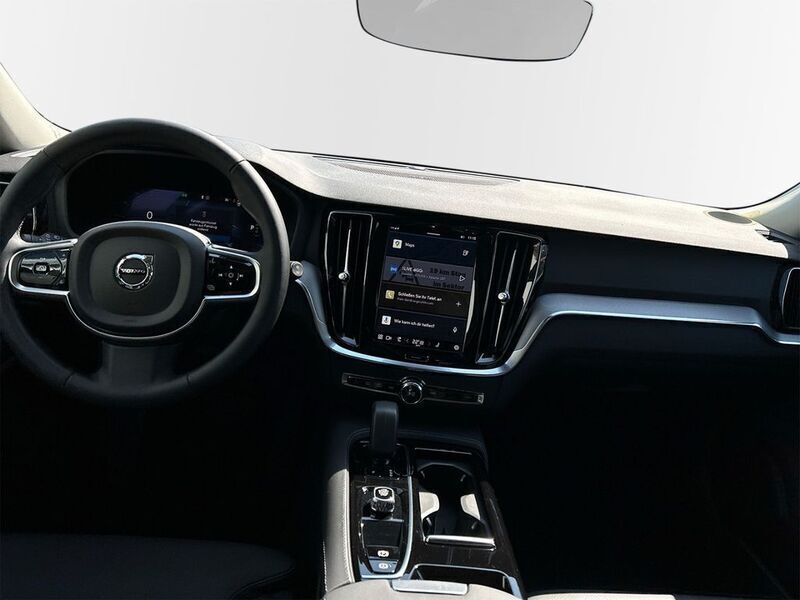 Gebraucht Volvo V60 Plus 398 PS (292 kW) 2024 Onyx black / metallic Kombi