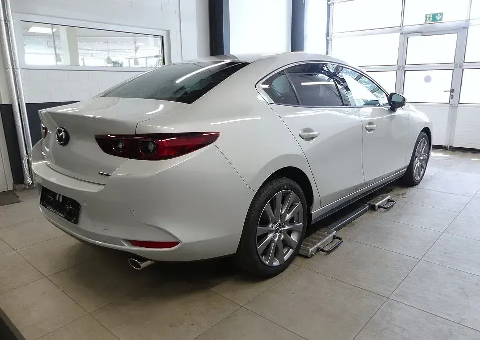 Gebraucht Mazda 3 Exclusive-Line 140 PS (102 kW) 2025