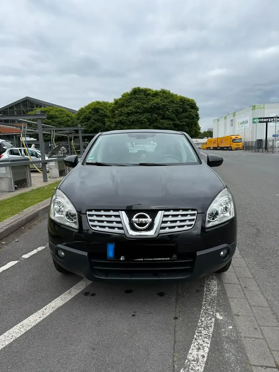 Gebraucht Nissan Qashqai 114 PS (83 kW) 2010 Schwarz SUV