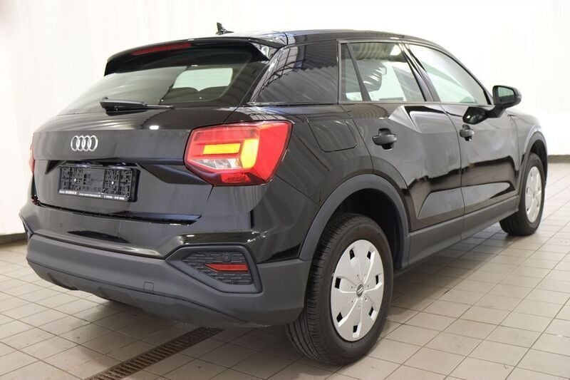 Gebraucht Audi Q2 116 PS (85 kW) 2023 Schwarz SUV