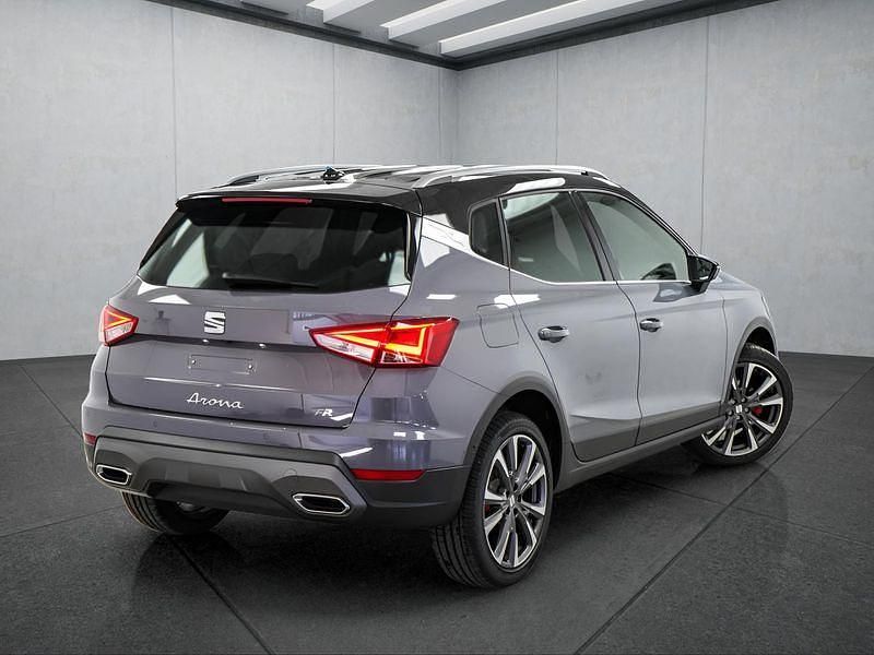 Neu Seat Arona 150 PS (110 kW) 2025 Grau SUV