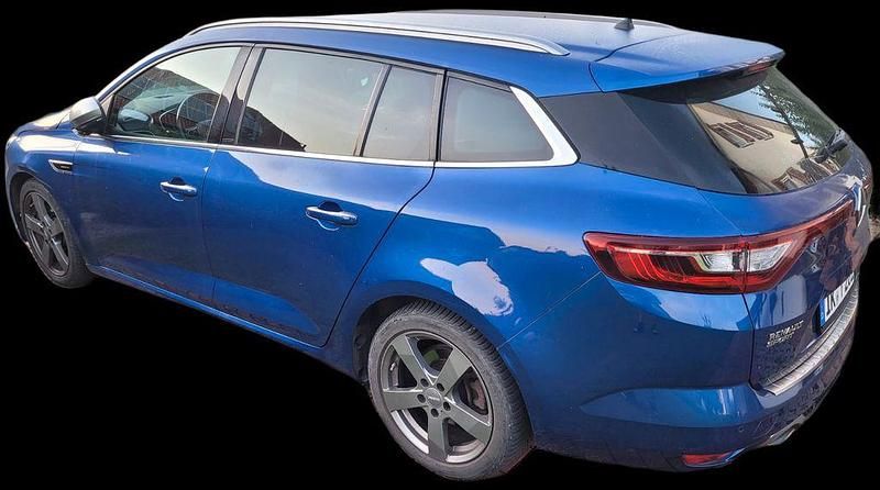 Blau Gebraucht 2016 Renault Mégane III GT Limousine | 15.100 € (Teuer) - Bild 1/4