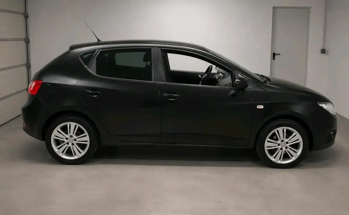 Gebraucht Seat Ibiza 86 PS (63 kW) 2011 Schwarz Kleinwagen
