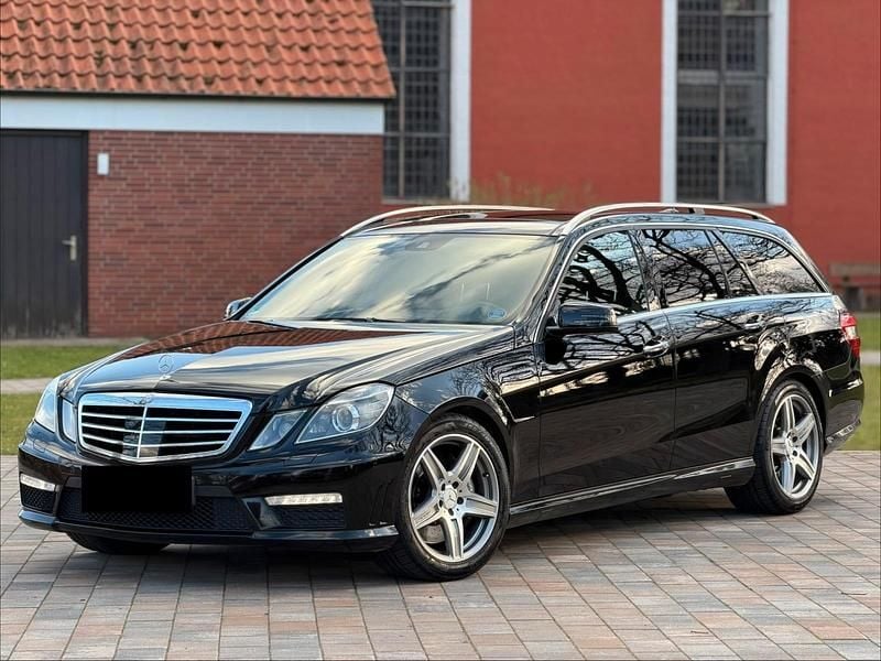 Gebraucht Mercedes E63 AMG AMG 525 PS (386 kW) 2011 Schwarz Kombi