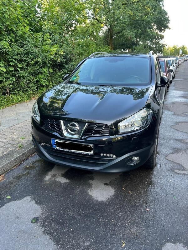 Schwarz Gebraucht 2011 Nissan Qashqai SUV | 7.150 € (Guter Preis) - Bild 1/4