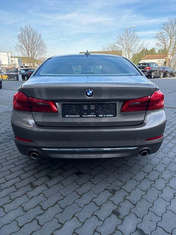 Gebraucht BMW 530 Luxury Line 265 PS (194 kW) 2017 Silber Limousine