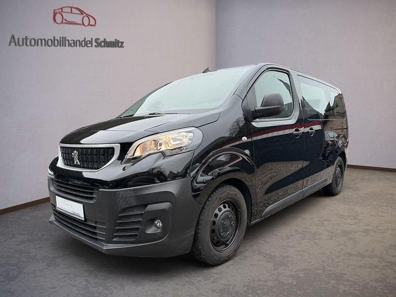 Gebraucht Peugeot Expert 150 PS (110 kW) 2017 Van