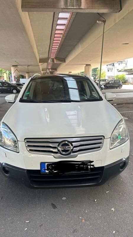 Weiß Gebraucht 2009 Nissan Qashqai +2 SUV | 5.500 € (Fairer Preis) - Bild 1/4