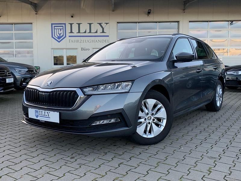 Grau Gebraucht 2022 Skoda Octavia Limousine | 22.490 € (Fairer Preis) - Bild 1/4