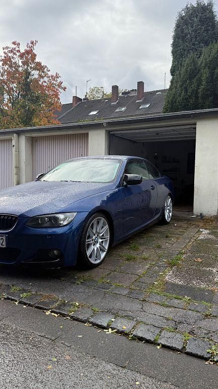 Gebraucht BMW 325 Cabriolet Shadowline 218 PS (160 kW) 2009 Blau Cabrio