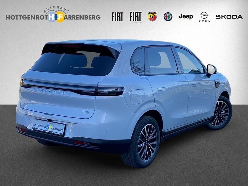 Neu Leapmotor B10 160 kW (218 PS) 2026 Silber SUV