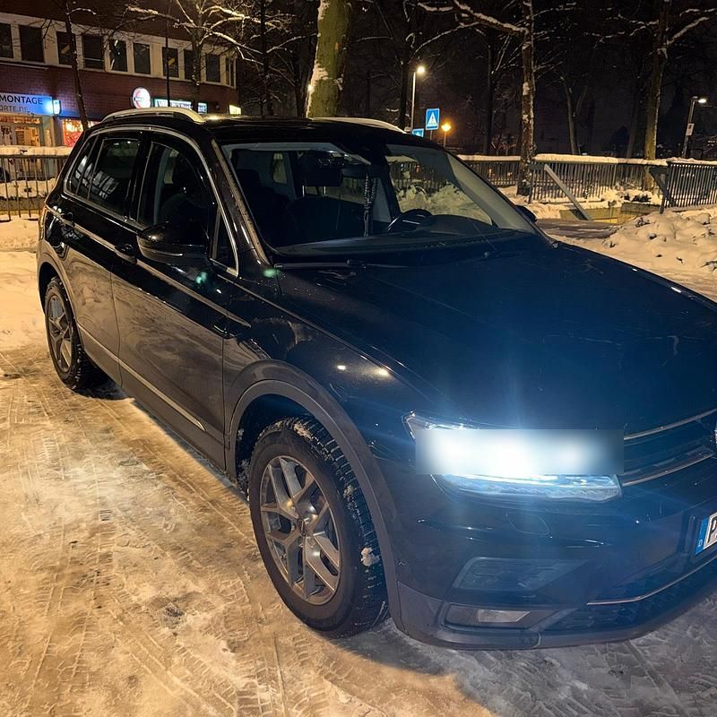 Gebraucht VW Tiguan 190 PS (139 kW) 2017 Schwarz SUV