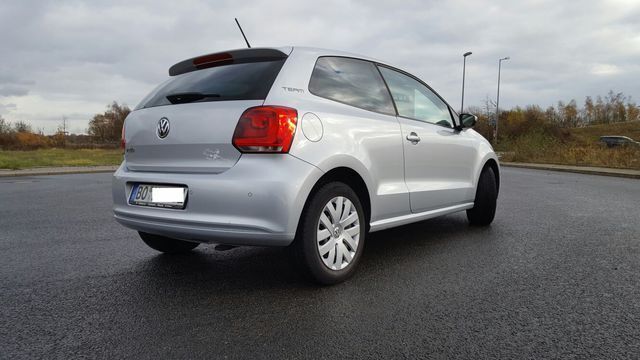 Gebraucht VW Polo 69 PS (50 kW) 2011 Silber metallic Limousine