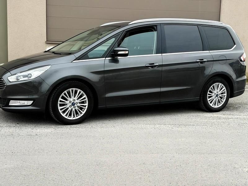 Gebraucht Ford Galaxy Titanium 210 PS (154 kW) 2015 Grau Van / Kleinbus