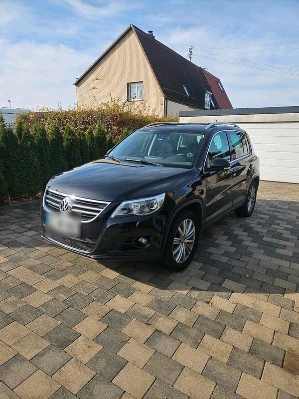 Schwarz Gebraucht 2008 VW Tiguan SUV | 7.200 € (Fairer Preis) - Bild 1/4
