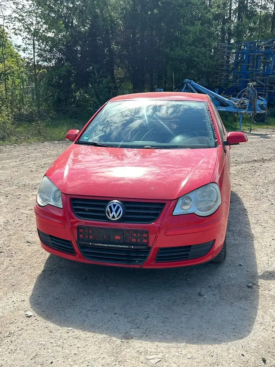 Second-hand VW Polo 55 CP (40 kW) 2007 Roșu Hatchback