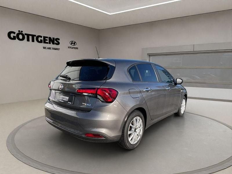 Gebraucht Fiat Tipo Easy 95 PS (69 kW) 2019 Grau Limousine