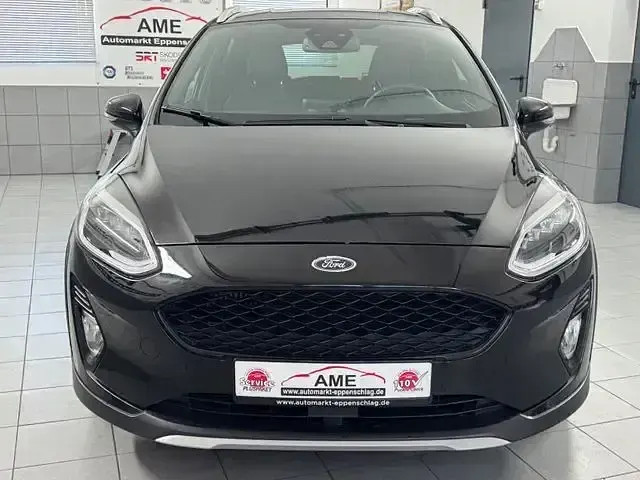 Gebraucht Ford Fiesta Active 140 PS (102 kW) 2018 Schwarz Kleinwagen