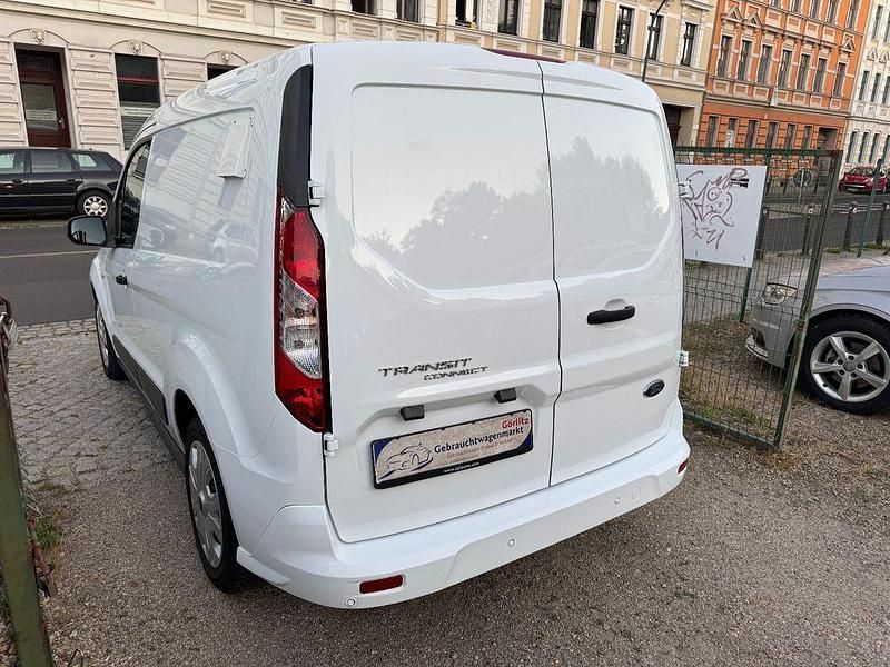 Gebraucht Ford Transit 120 PS (88 kW) 2021 Weiß Van / Kleinbus