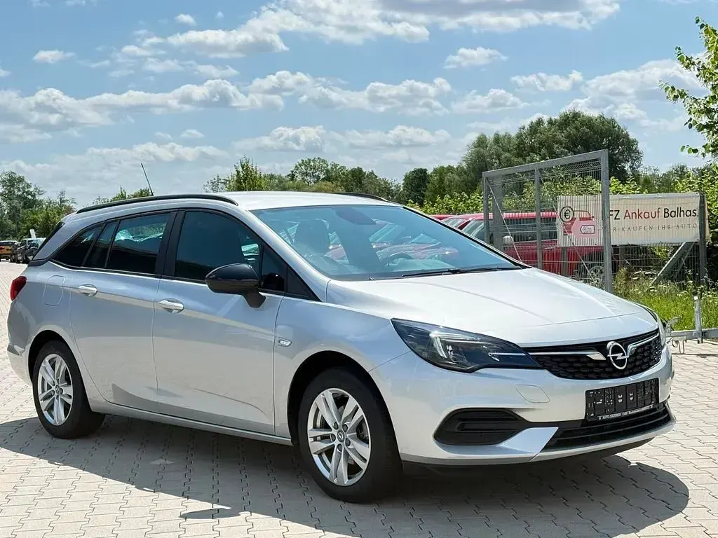 Gebraucht Opel Astra Edition 131 PS (96 kW) 2021 Silber Kombi
