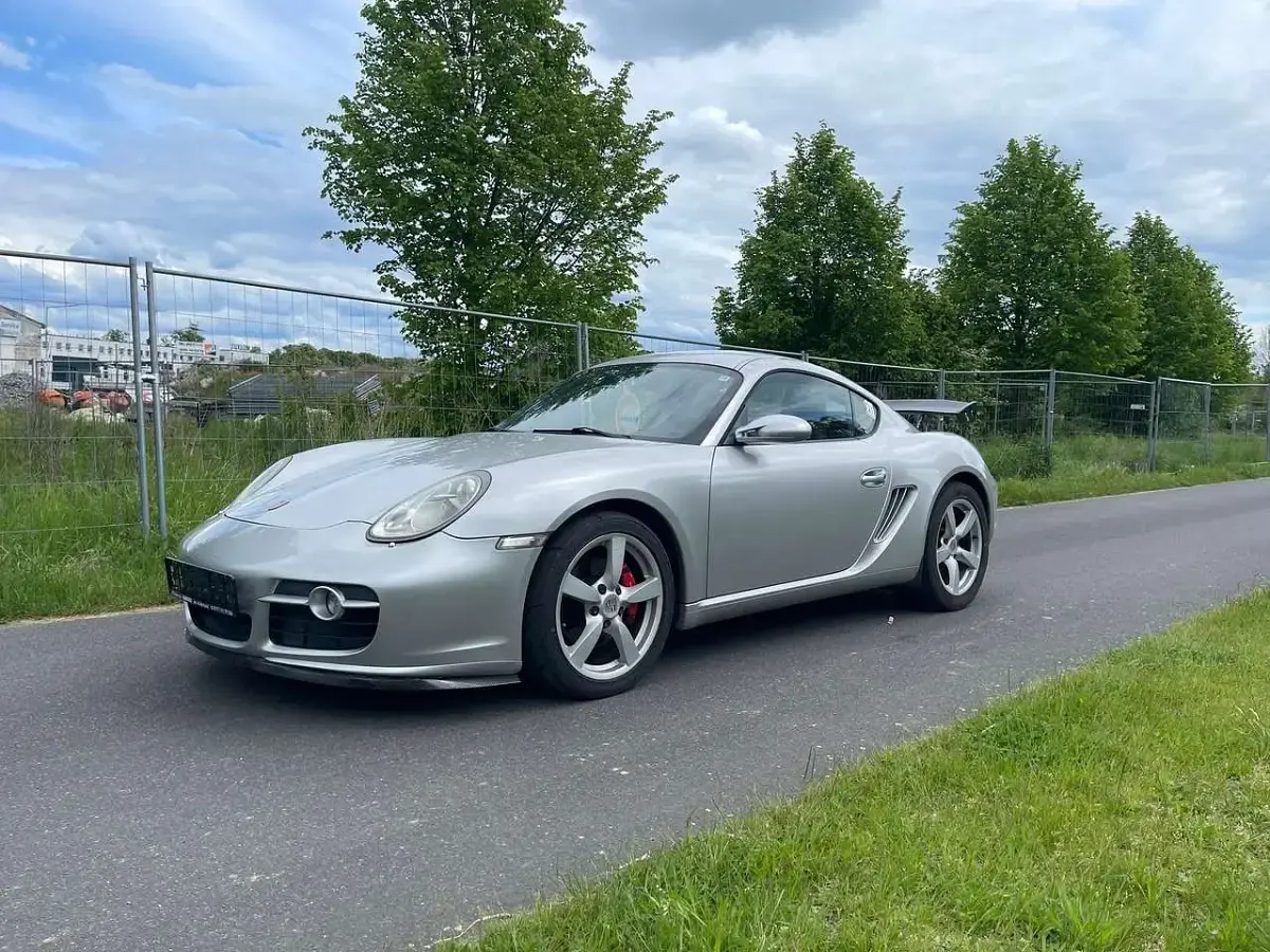 Gebraucht Porsche Cayman S 295 PS (216 kW) 2006 Arktissilbermetallic Coupé