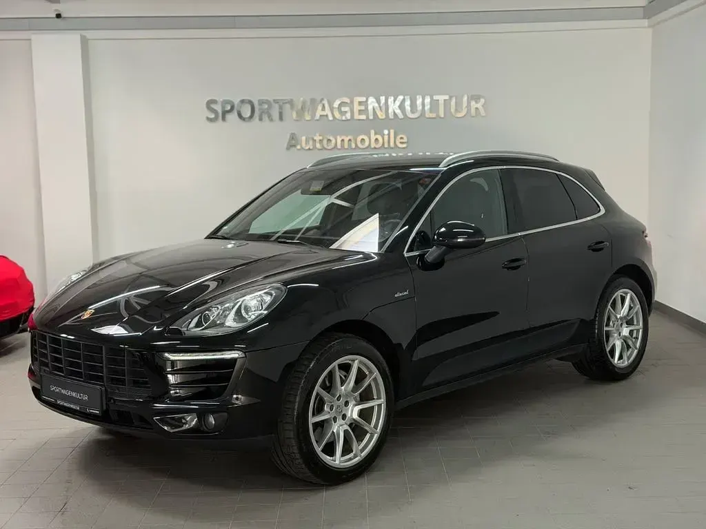 Second-hand Porsche Macan S 258 CP (189 kW) 2014 Negru SUV
