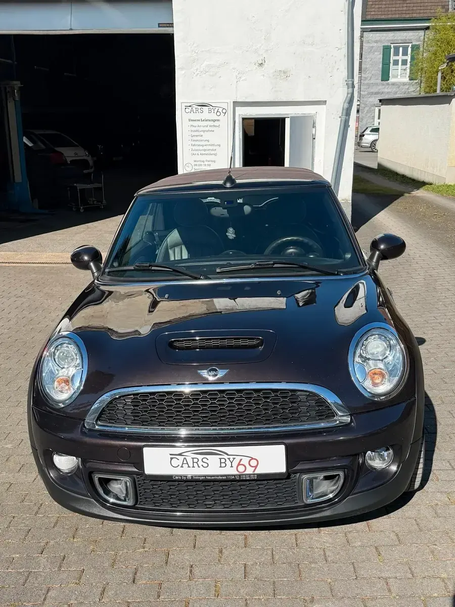 Usata Mini Cooper S Cabriolet 184 CV (135 kW) 2014 Marrone Cabrio