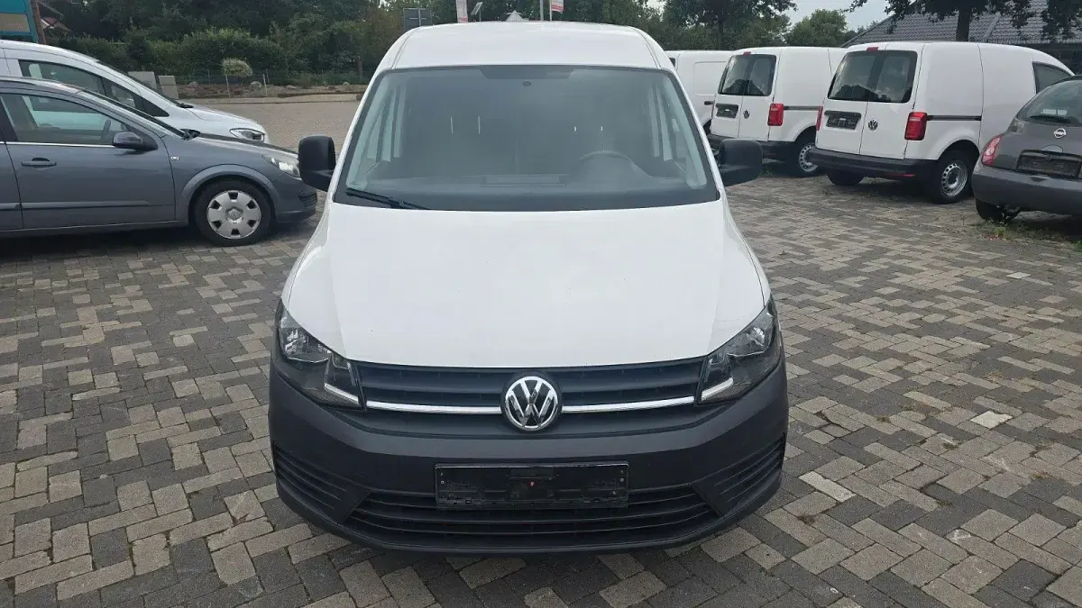 Second-hand VW Caddy Maxi 102 CP (75 kW) 2019 Alb Monovolum
