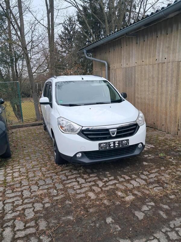 Gebraucht 2016 Dacia Lodgy Van / Kleinbus | 4.000 € (Superpreis) - Bild 1/4
