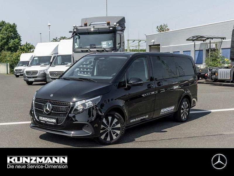Obsidianschwarz metallic Gebraucht 2025 Mercedes V250 Style Van / Kleinbus | 63.590 € - Bild 1/4