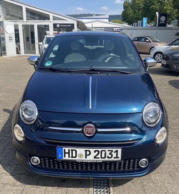 Gebraucht Fiat 500 Dolcevita 69 PS (50 kW) 2022 Dipinti di blue Limousine