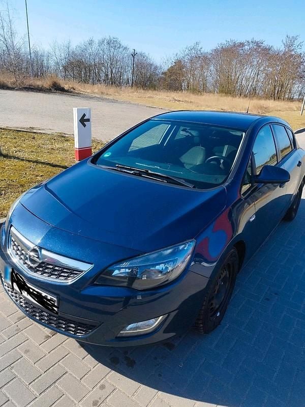 Gebraucht Opel Astra Eco 110 PS (80 kW) 2011 Blau Coupé