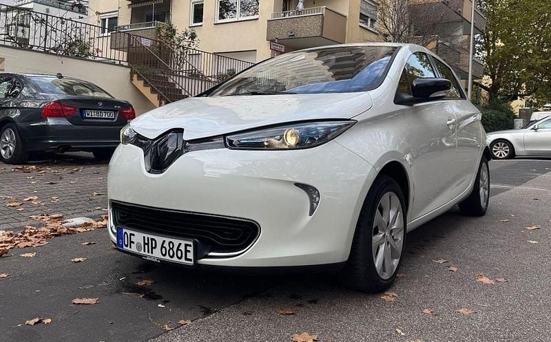 Weiß Gebraucht 2014 Renault Zoe Intens Kleinwagen | 4.499 € (Superpreis) - Bild 1/4