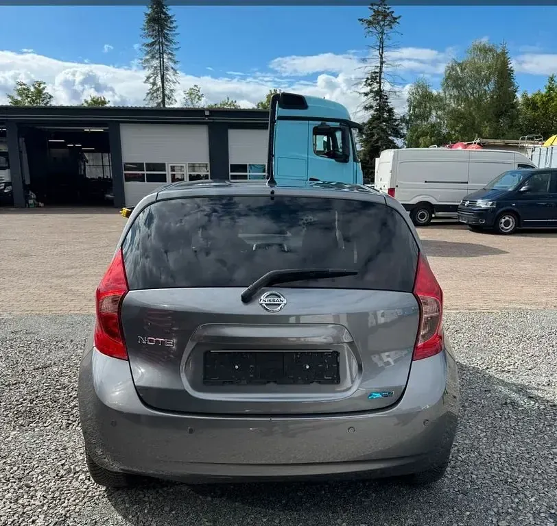 Gebraucht Nissan Note Acenta 90 PS (66 kW) 2015 Kleinwagen