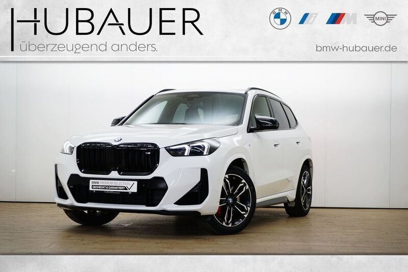 Weiß Gebraucht 2024 BMW X1 Luxury Line SUV | 58.790 € (Fairer Preis) - Bild 1/4