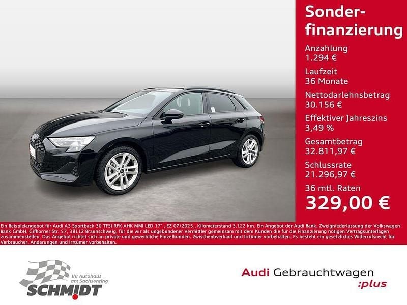 Gebraucht Audi A3 Ambiente 116 PS (85 kW) 2025 Mythosschwarz metallic Limousine