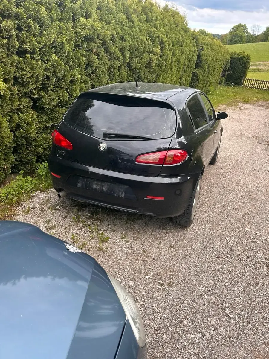 Gebraucht Alfa Romeo 147 120 PS (88 kW) 2006 Schwarz Kleinwagen