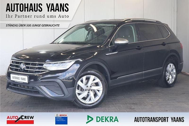 Schwarz Gebraucht 2024 VW Tiguan Allspace Life SUV | 33.789 € (Superpreis) - Bild 1/4