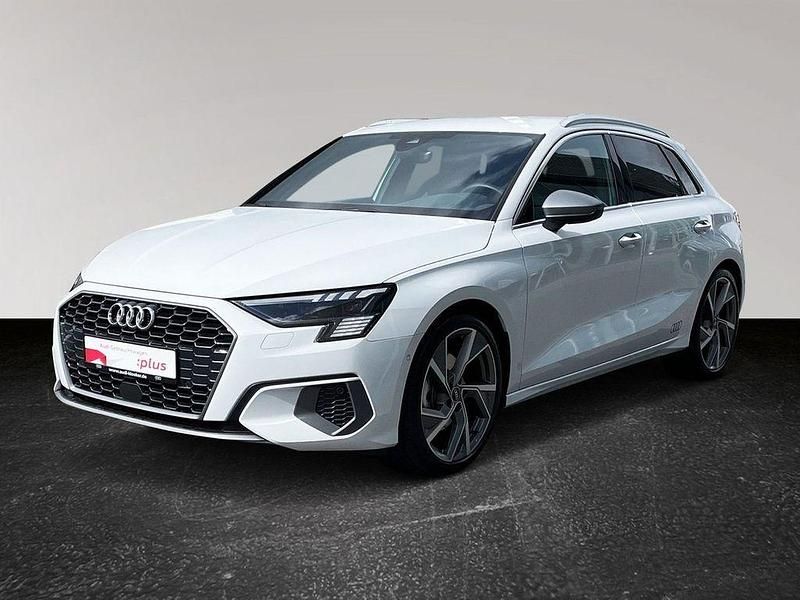 Używany Audi A3 Edition .1 150 KM (110 kW) 2021 Biały Sedan/Limuzyna