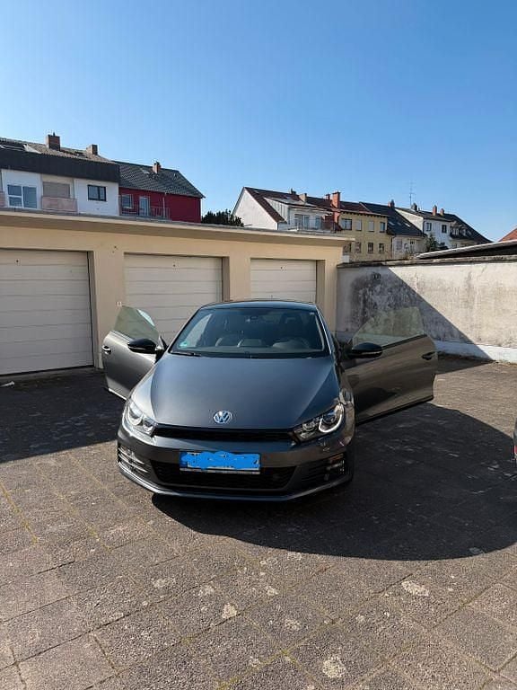 Gebraucht VW Scirocco R-line 179 PS (131 kW) 2017 Grau Coupé